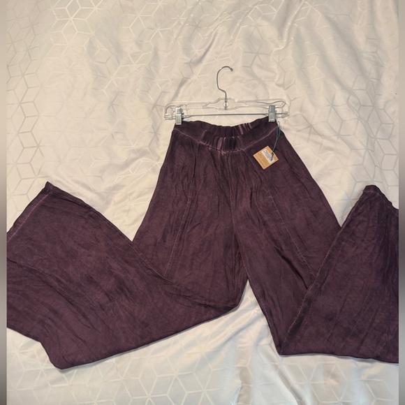 River + Sky Purple silky Pull On Wide Leg Pants - Picture 6 of 8